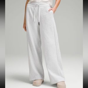 Wide leg scuba sweatpants lululemon